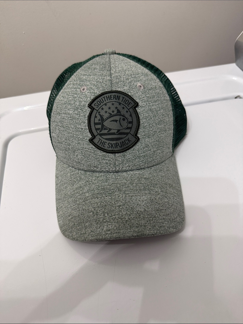 🥳 5 for $25 BUNDLE Southern Tide Men's Green Heather Trucker Hat